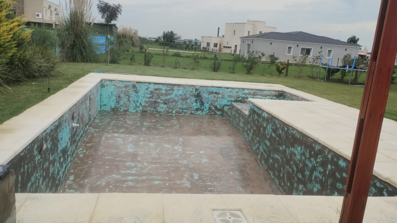 Obra de Piletas Báez