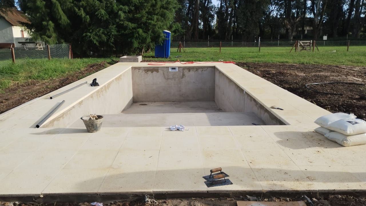 Obra de Piletas Báez