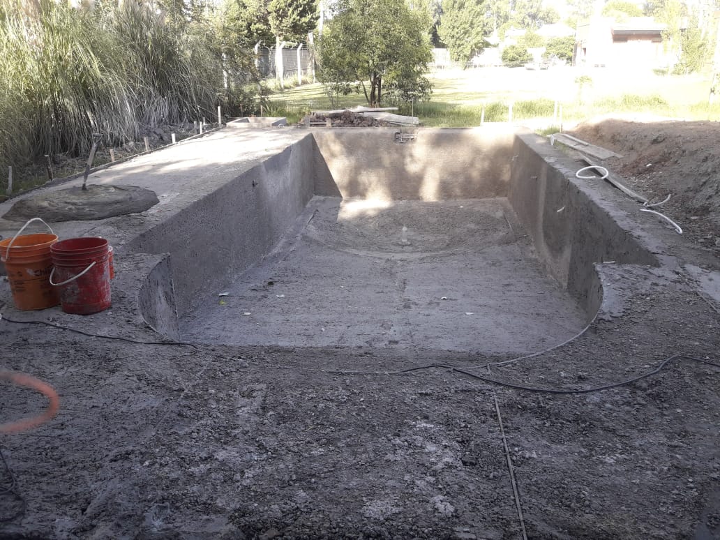 Obra de Piletas Báez